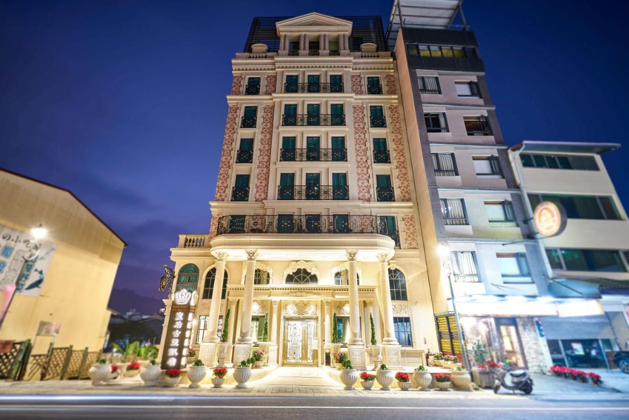 Sun Moon Lake Queen Castle Hotel 日月潭皇后古堡飯店 Ючи Екстериор снимка