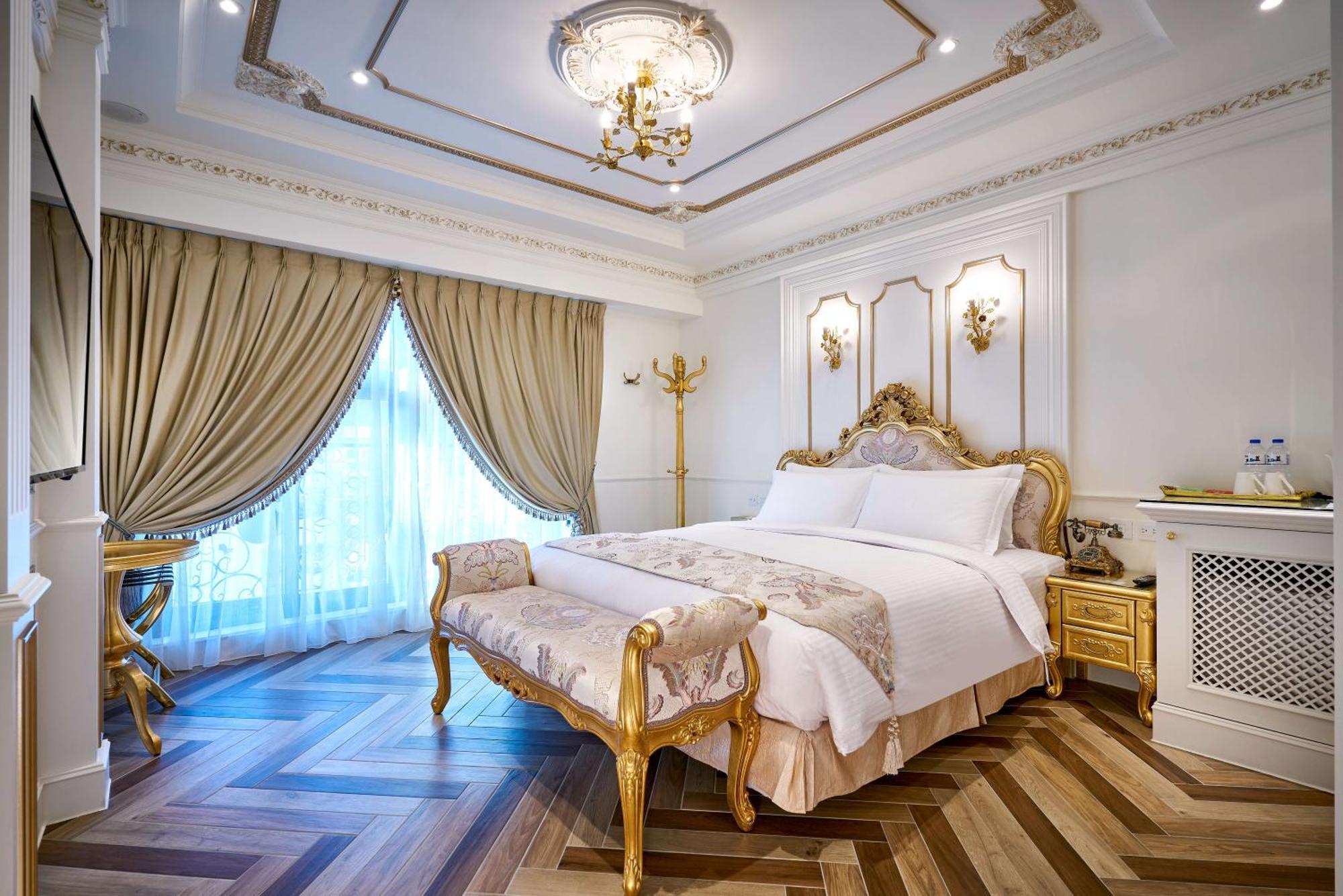 Sun Moon Lake Queen Castle Hotel 日月潭皇后古堡飯店 Ючи Стая снимка
